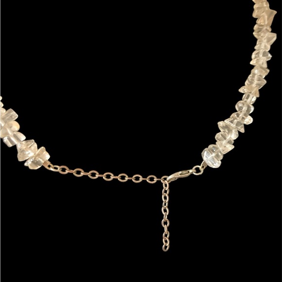 CLEAR CRYSTAL QUARTZ NECKLACES - Picture 14 of 16